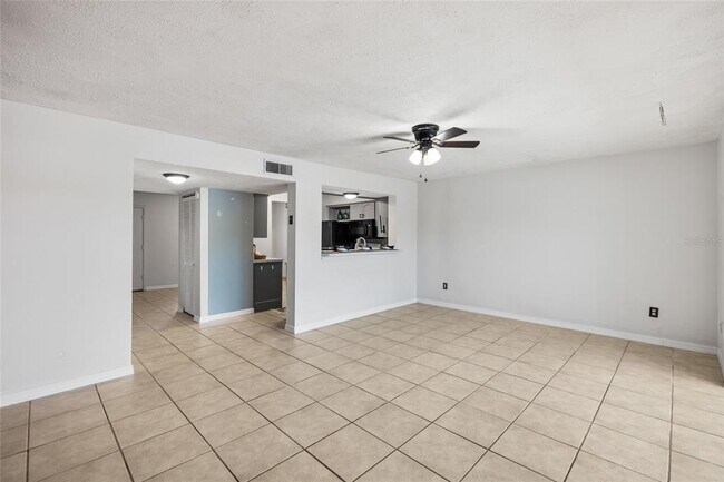 Building Photo - 4038 Cortez Dr