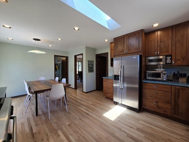 Building Photo - Turnkey Barranca Mesa Cul-de-sac Home