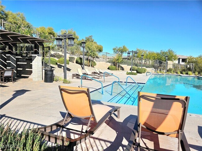 Building Photo - 12374 Skyracer Dr