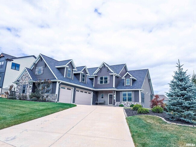 Primary Photo - 285 Madison Dr