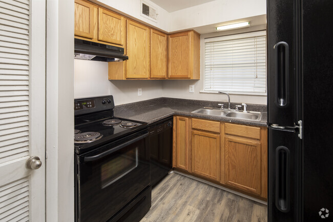 Interior Photo - Vines at Cedar Creek Townhomes