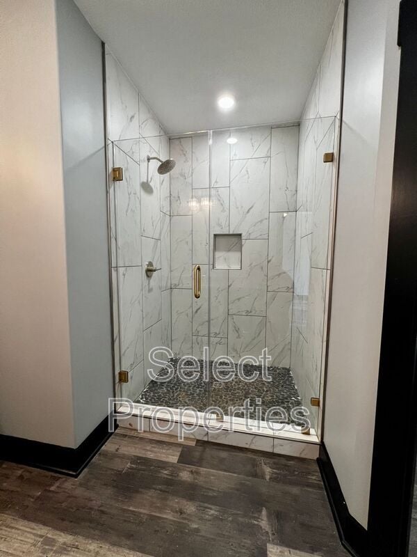 Building Photo - 4101 Stoke Dr