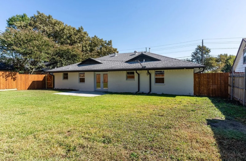 Building Photo - 9225 Plano Rd