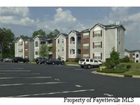 Building Photo - 217 Waterdown Dr