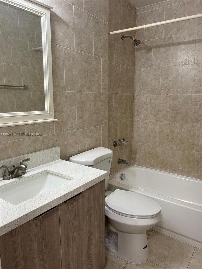 Building Photo - 7820 NE Bayshore Ct