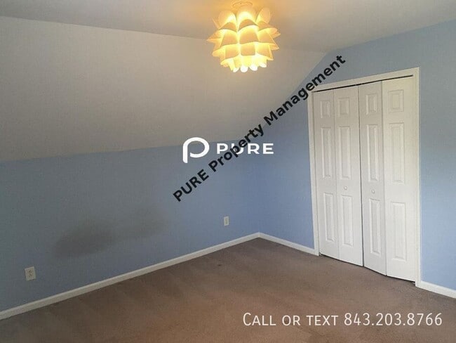 Building Photo - 1221 Wando Shores Dr