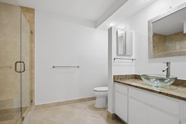 Building Photo - 1390 S Ocean Blvd