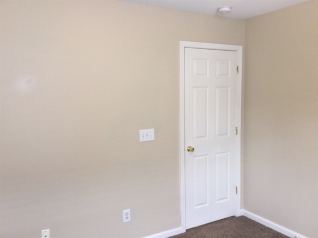 Building Photo - 4271 Lake Woodard Dr
