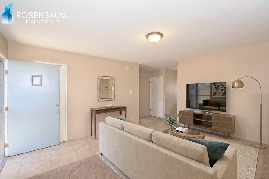 Building Photo - Cozy 2-bedrooms, 1-bath single-level duplex in Prescott Valley!