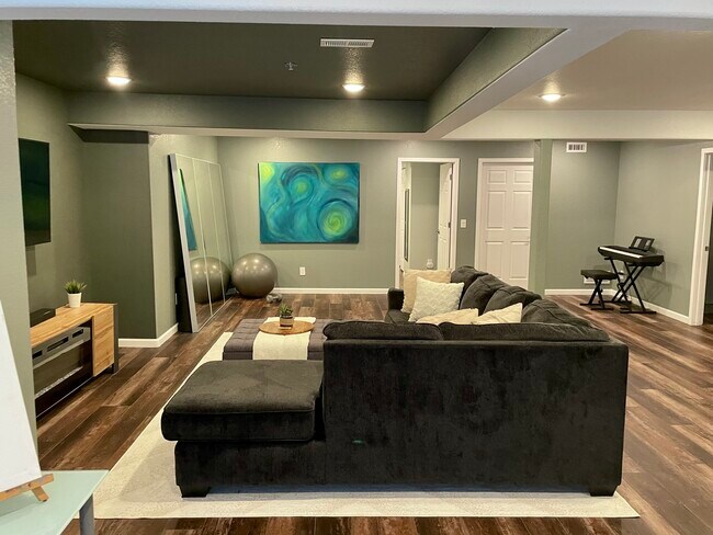 Building Photo - 23413 E Dorado Pl