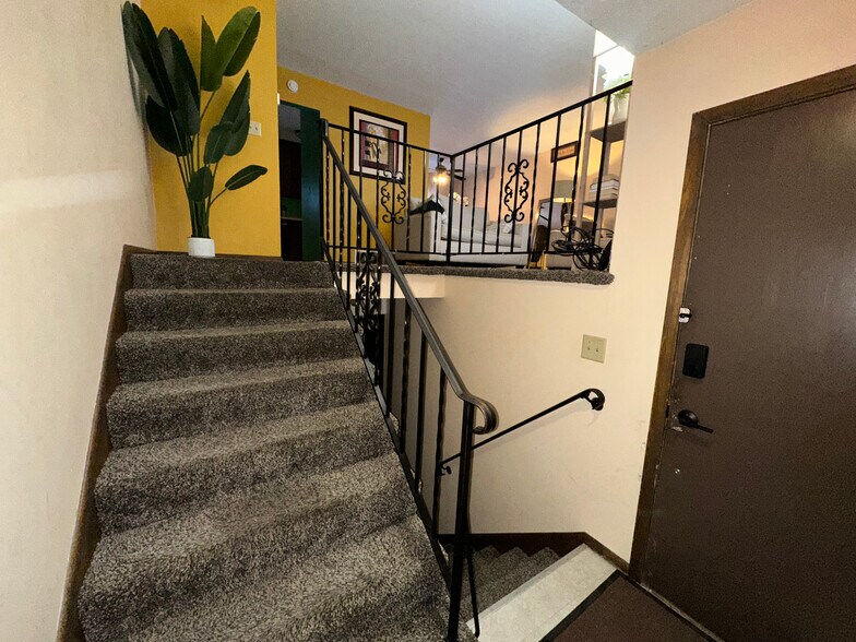 Stairway - 8236 Douglas Cir N