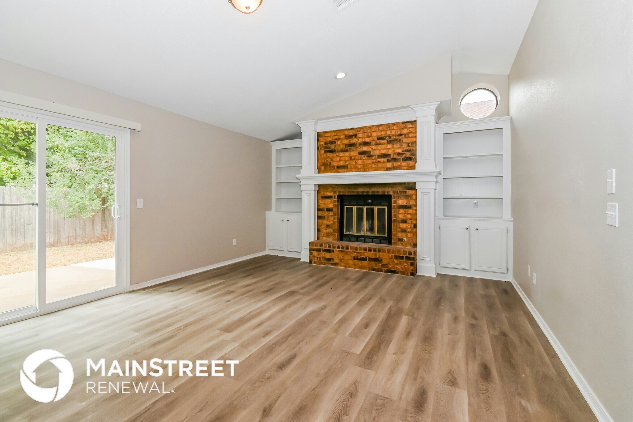 Building Photo - 11916 Silver Sun Dr