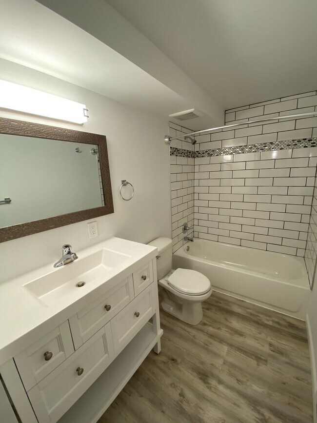 Building Photo - 67 Locust Ridge Dr