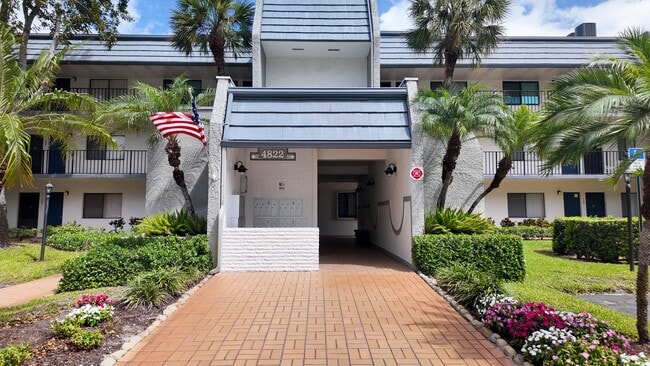 Building Photo - 4822 Esedra Ct