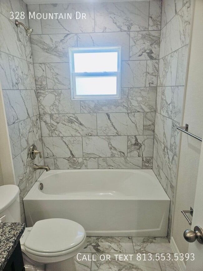 Building Photo - 328 Mountain Dr