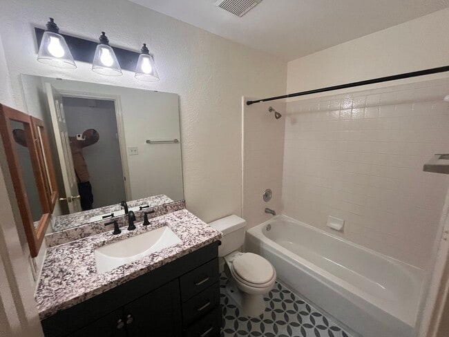 Building Photo - NEW IN MANAGEMENT - AVAILABLE NOW