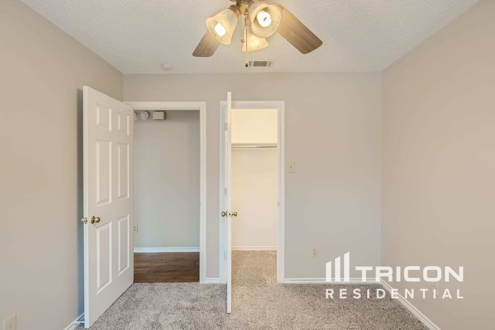 Building Photo - 4707 Vineyard Trail