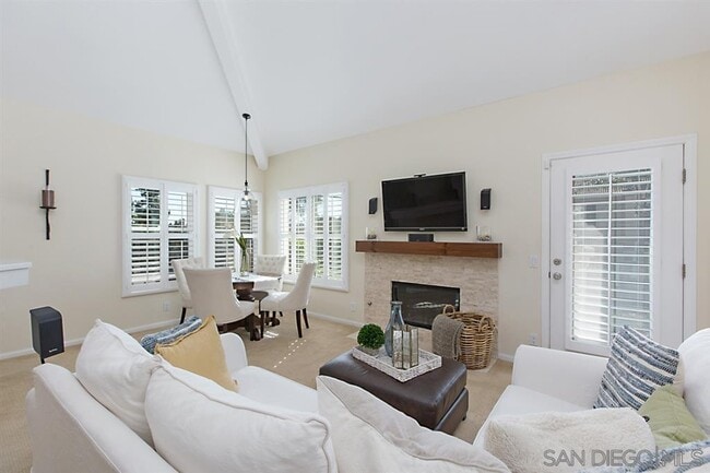 Building Photo - 7205 Calabria Ct