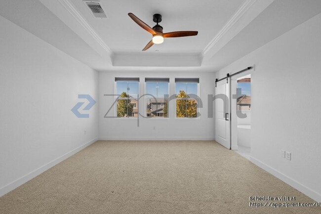 Building Photo - 15961 Mavericks Ln