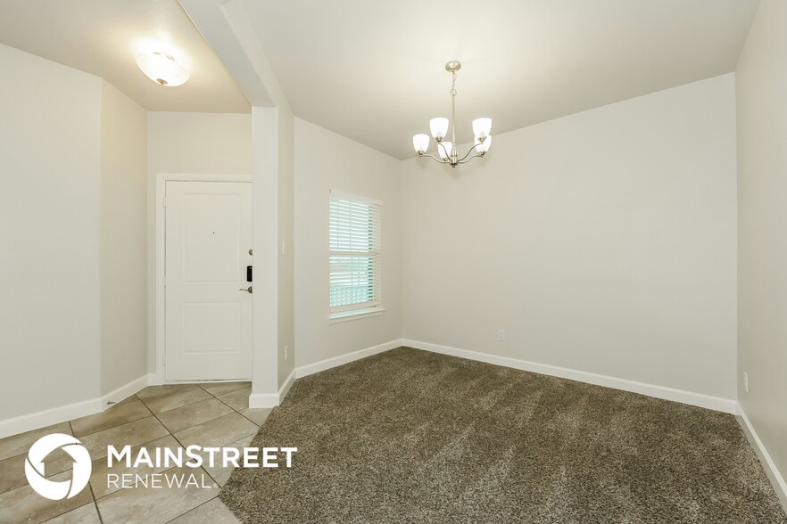 Building Photo - 2519 Sunburst Dr