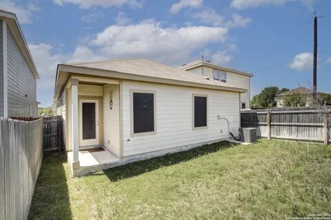 Building Photo - 6806 Prue Rd