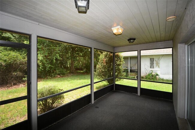 Building Photo - 30 Farmsworth Dr