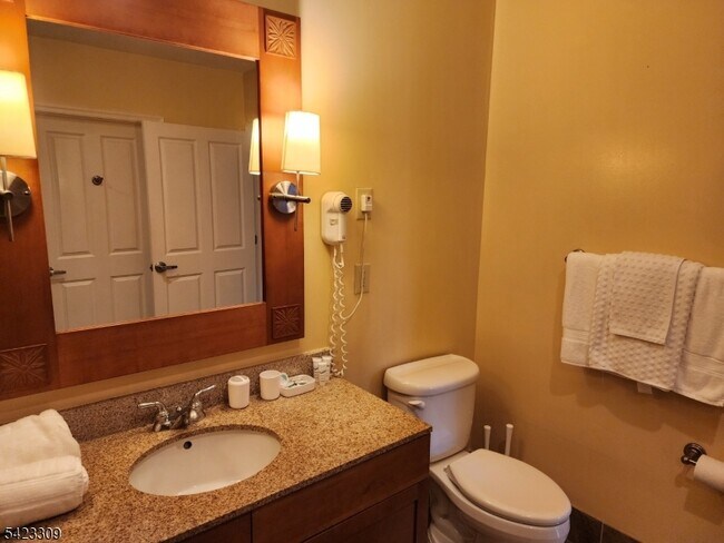 Building Photo - 200 NJ-94