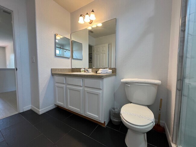 Building Photo - Beautiful Mediterranean Pool Home Availabl...