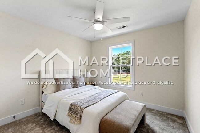 Building Photo - 107 Taverly Dr