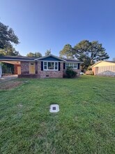 Building Photo - 914 Wateree Blvd