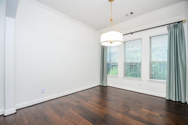 Building Photo - 4827 Addison Forest Trail