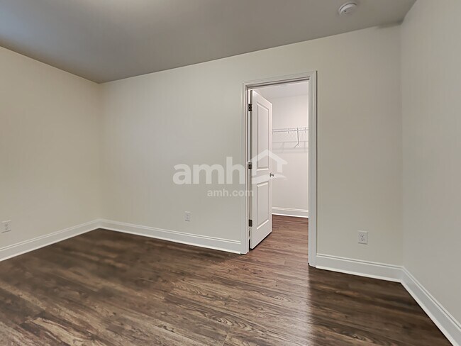Building Photo - 311 Azore Way