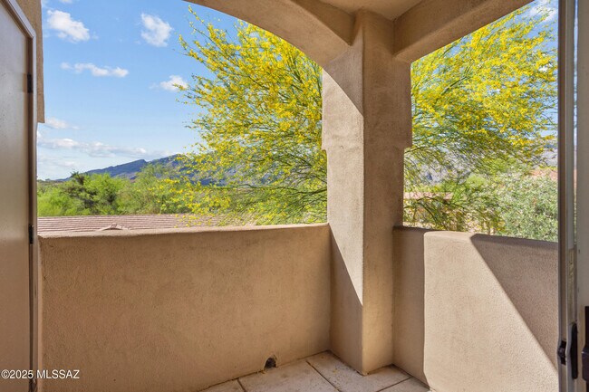 Building Photo - 7050 E Sunrise Dr