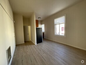 Building Photo - 1 Bedroom 1 Bathroom Apartment located in ...