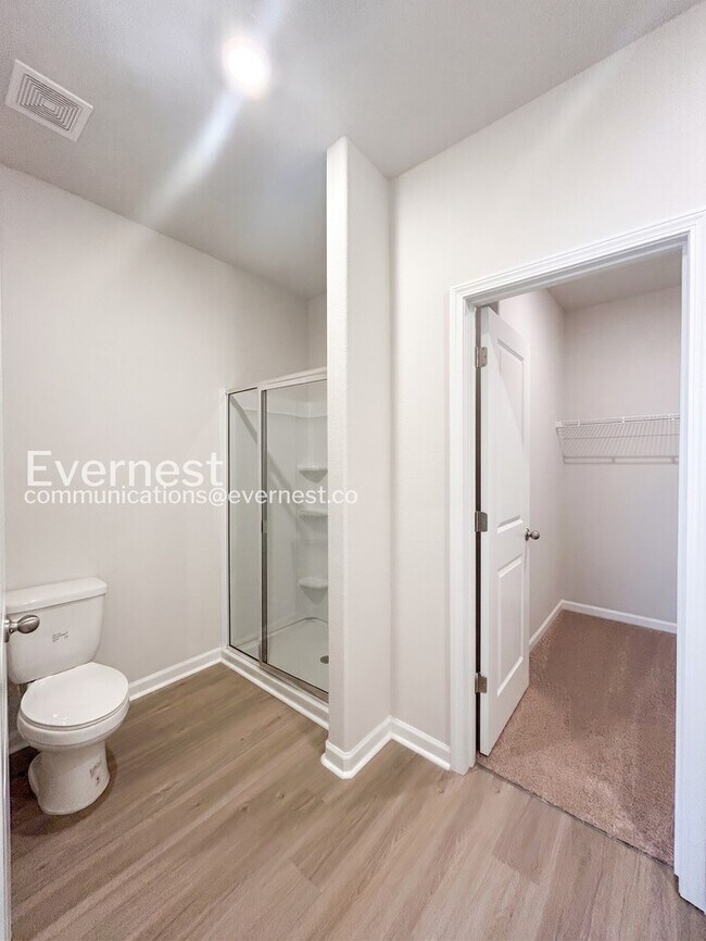 Building Photo - 3-Bedroom Home with Attached Garage / Pet-Friendly / Vouchers Accepted / Coming Soon!