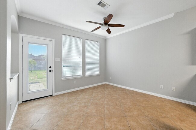 Building Photo - 7000 Snowy Owl St