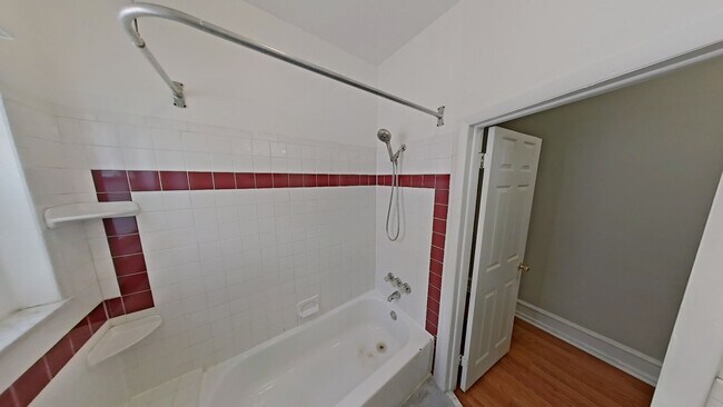 Building Photo - 2629 S Rosewood St