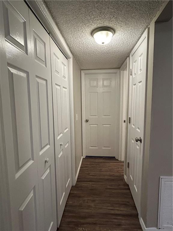Building Photo - 221 Brooke Lynn Dr
