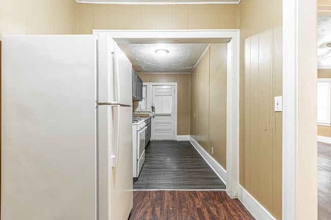 Building Photo - 1 Bed 1 Bath apartment in Okc close to Plaza District!