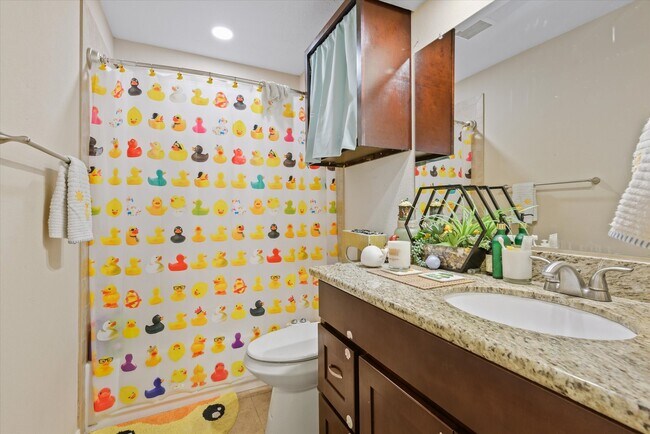 Building Photo - 4905 Woodway Ave