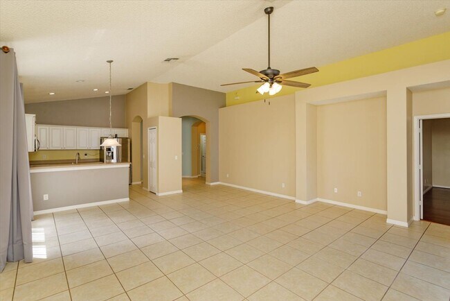 Building Photo - 5537 Burlwood Dr