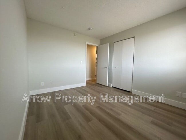 Building Photo - 1116 S 2nd St