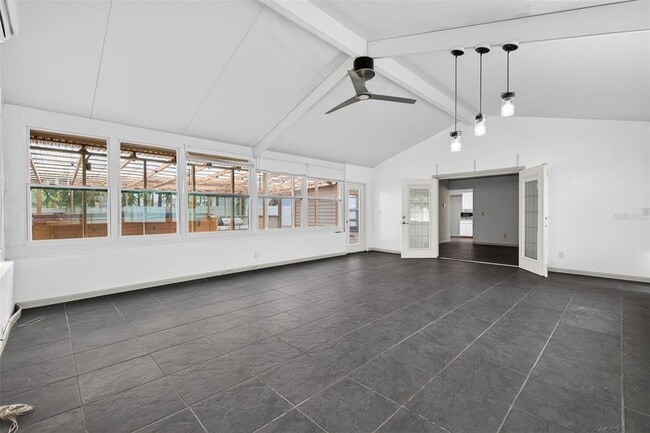 Building Photo - 5883 Darren Ct