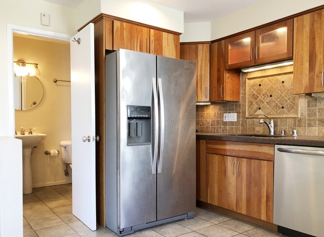 Building Photo - 1 Buccaneer St