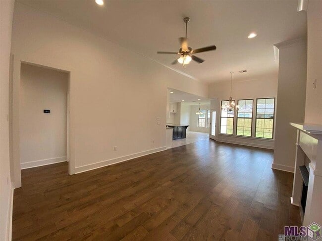 Building Photo - 30156 Sanctuary Blvd