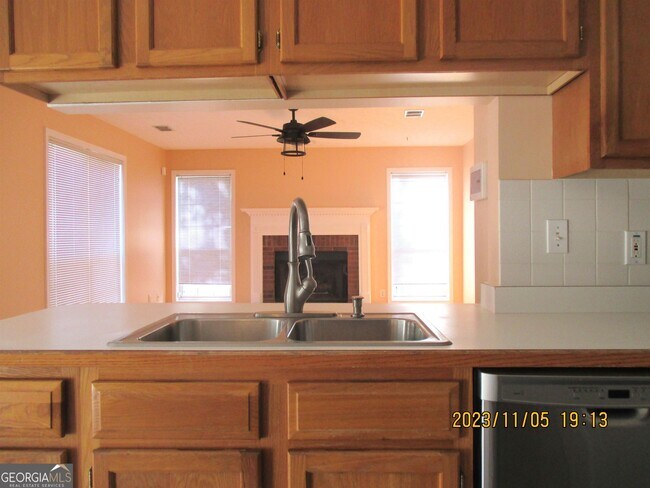 Building Photo - 1790 Summit Edge Cir