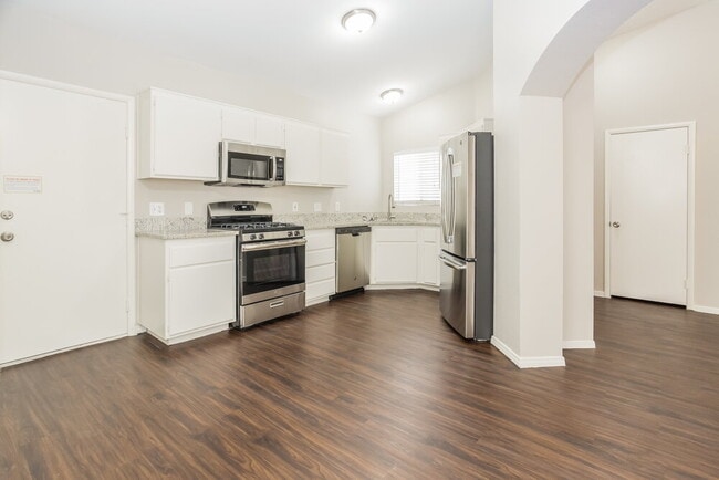 Building Photo - 4617 Rachel Ann