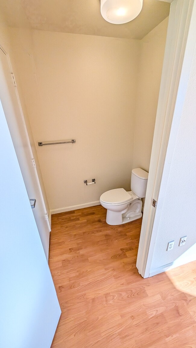 Building Photo - 950 Harrison St