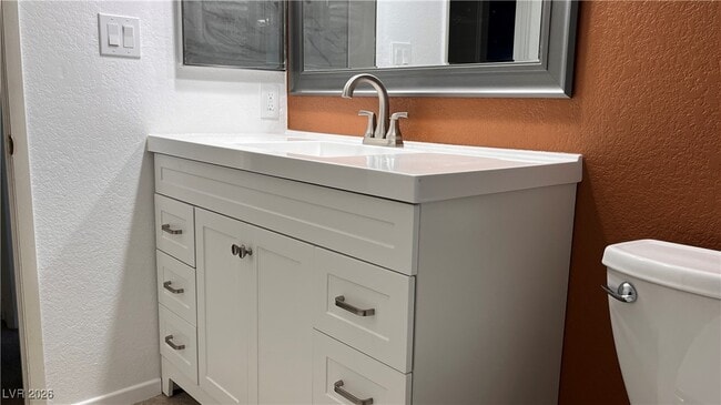 Building Photo - 5016 S Rainbow Blvd