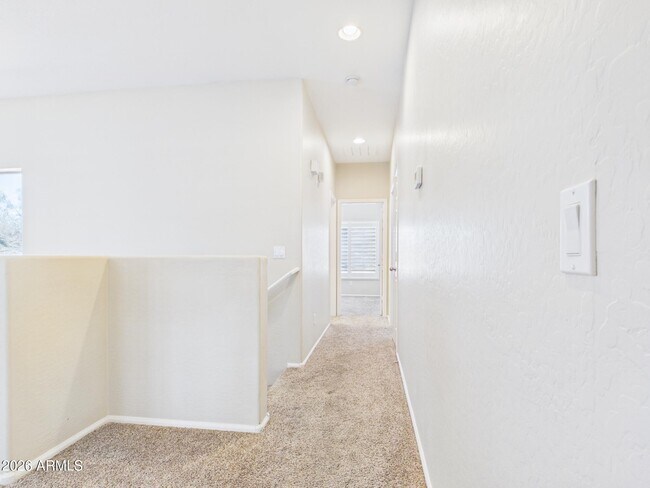 Building Photo - 2557 W Woburn Ln